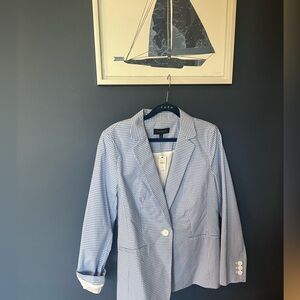 Talbots classic blue white check blazer size 6. NWT